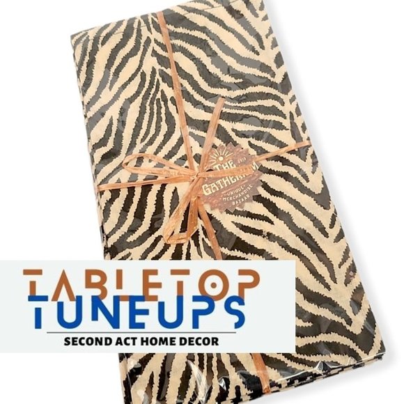 Home Dining Cloth Napkins Set (6) Wildlife Zebra Pattern - Picture 4 of 4